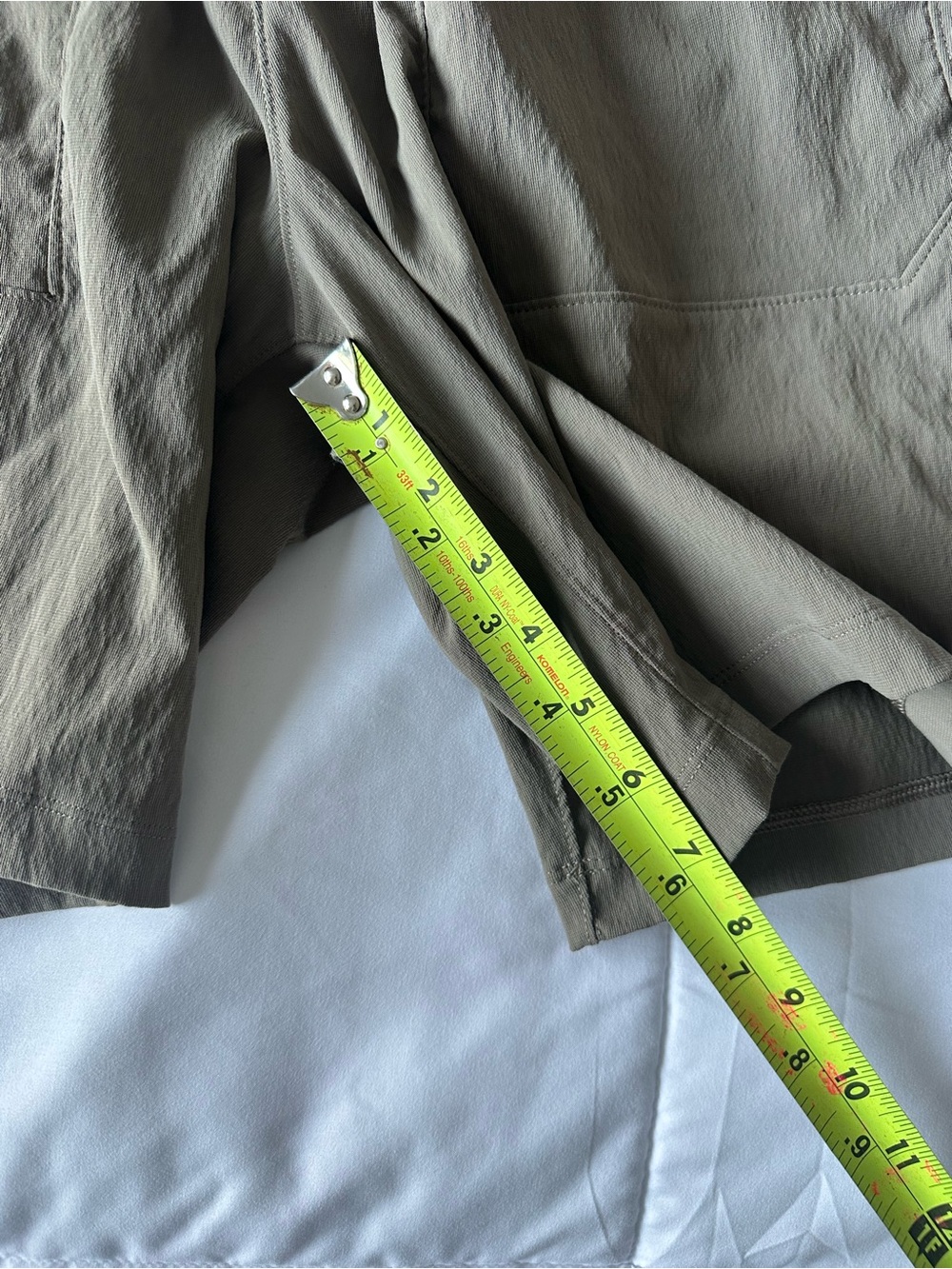 Men’s Lululemon Bowline Woven 8” Inseam Shorts Size L Dark Brown - Picture 7 of 8
